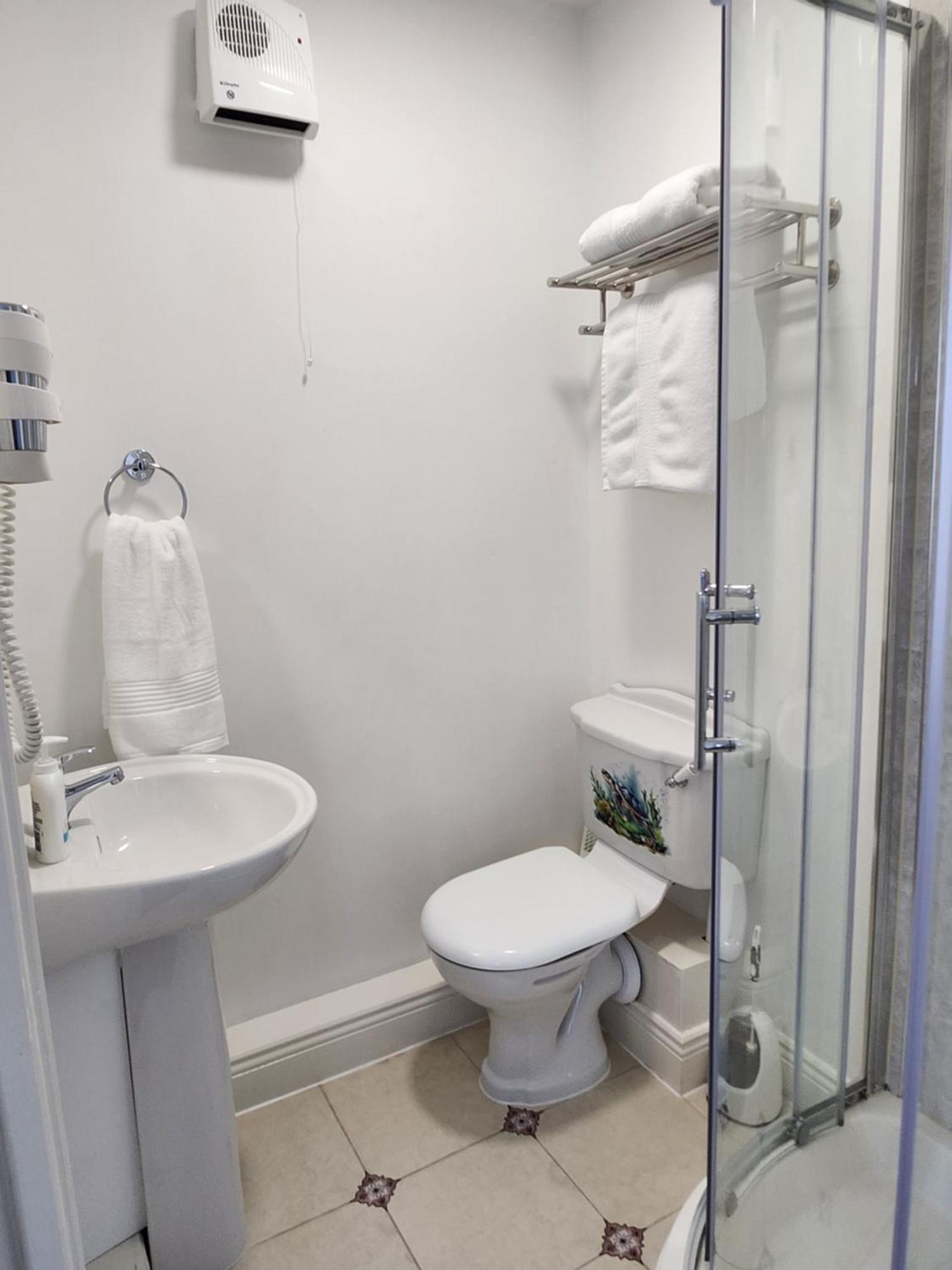 Cozy Room,Private Bathroom,Private Kitchynete Dublin Bagian luar foto